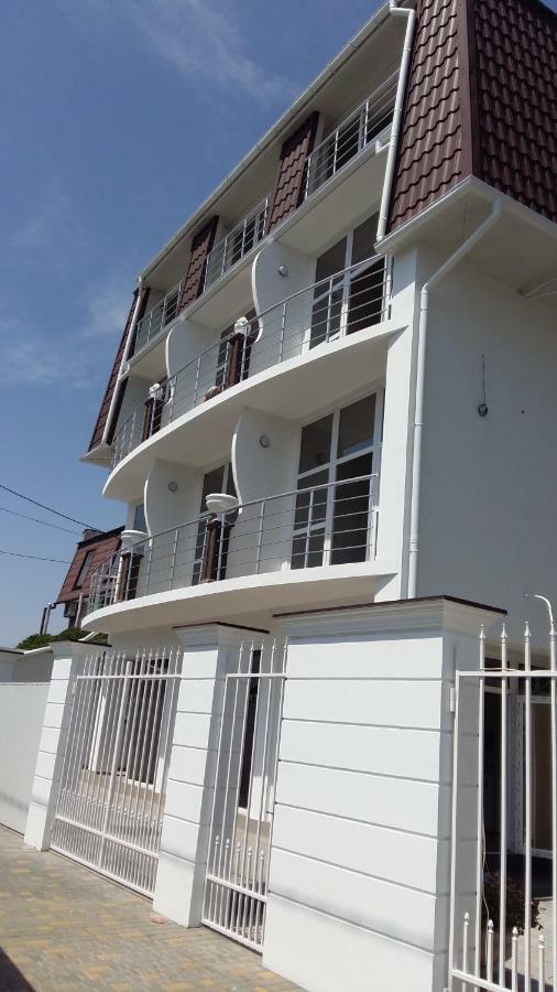 White Queen Villas Bugaz Exterior foto